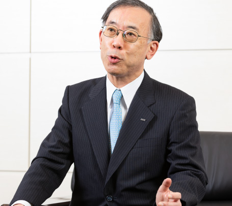 田浦 芳孝